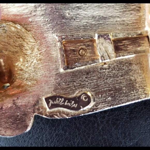 Judith Leiber Gold Lion’s Head Belt - Picture 4 of 8